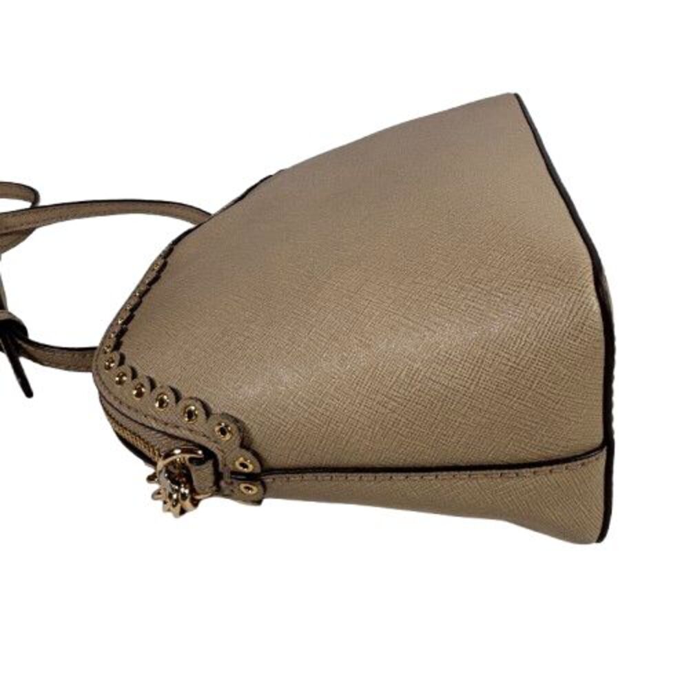 Michael Kors Jet Set Dome Crossbody Bag Beige Leather Gold Chain Stud Details - Picture 15 of 16